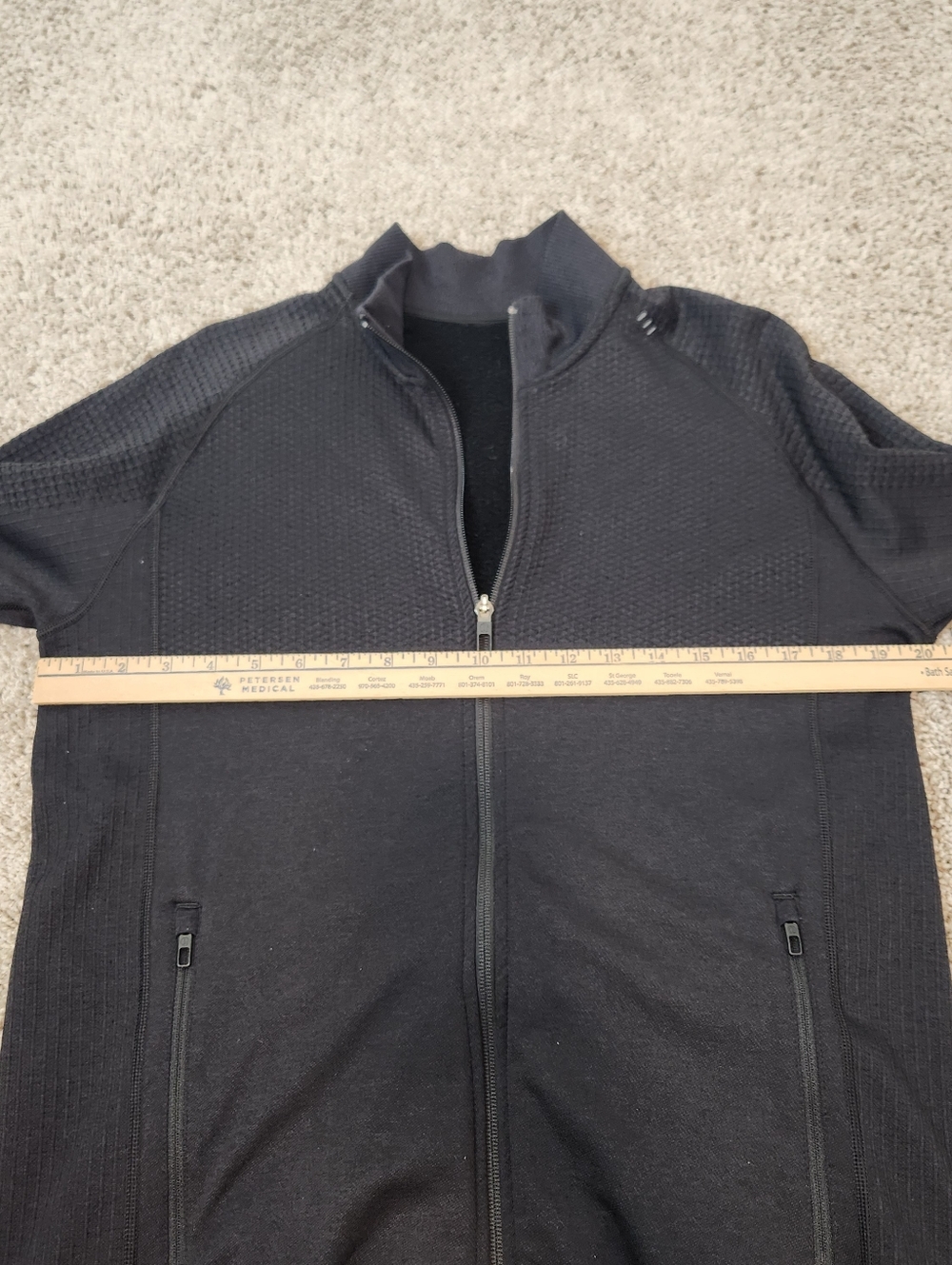 Lululemon Engineered Warmth Jacket Size Large - Picture 6 of 7